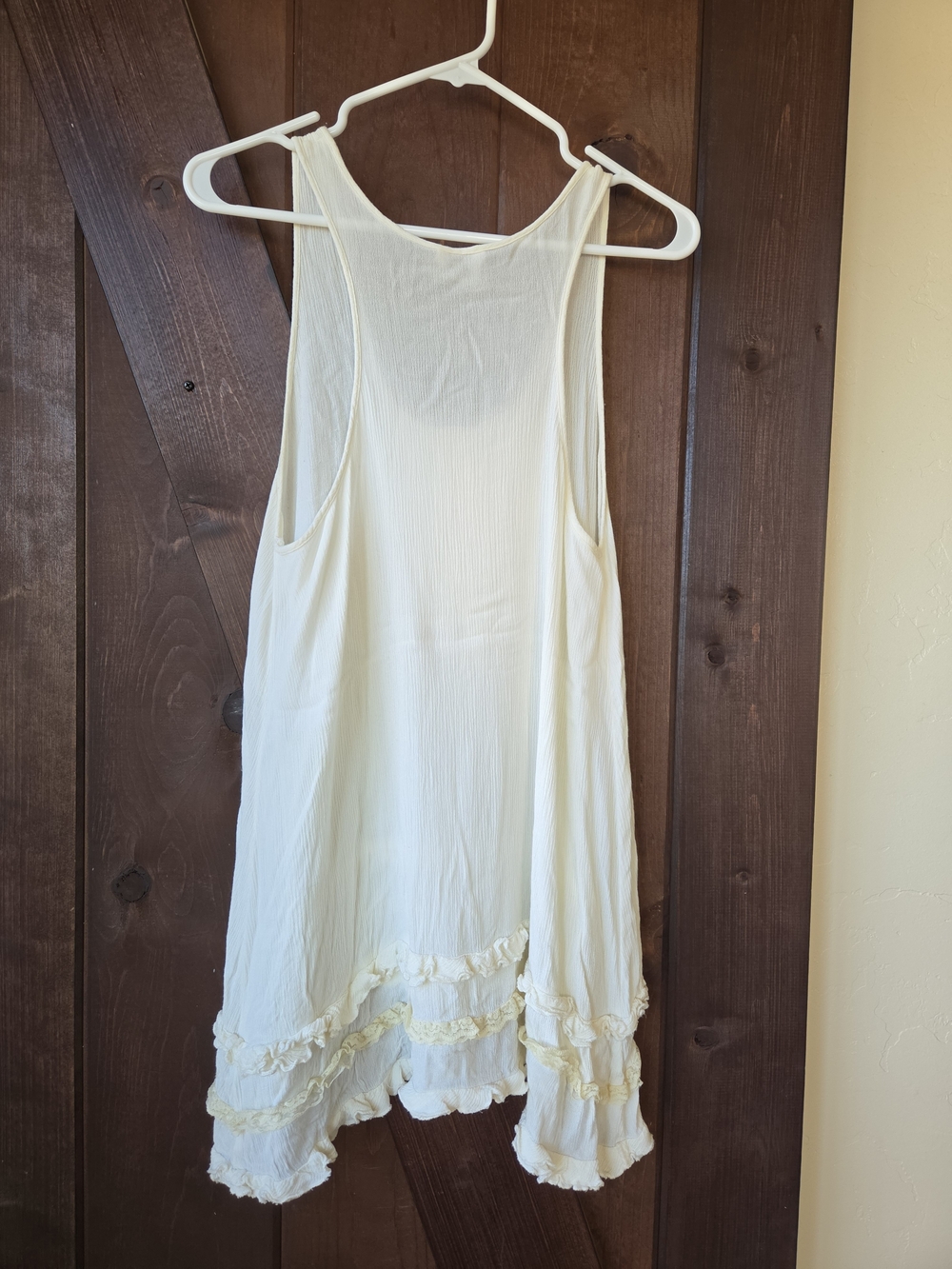 Women’s Cream Ruffle-Trim Tank - Picture 2 of 4